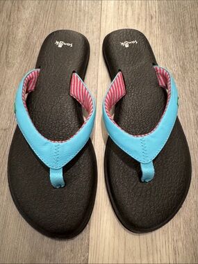 Sanuk Women’s Yoga Mat flip-flops